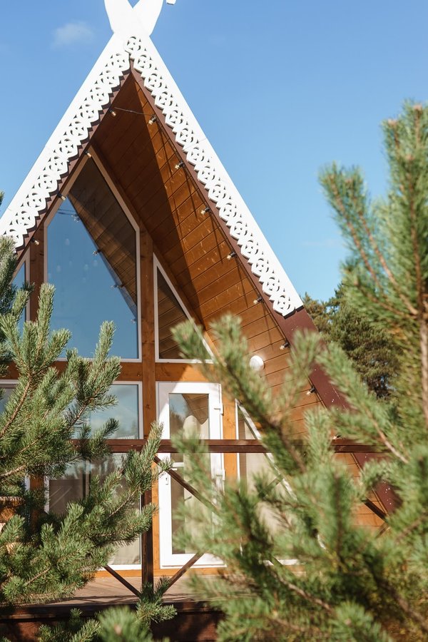 En quoi les chalets de bois mean sont-ils une destination idéale toute l'année ?