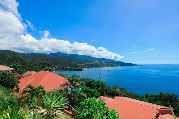 Gîte guadeloupe: luxe et détente avec piscine à sainte-rose